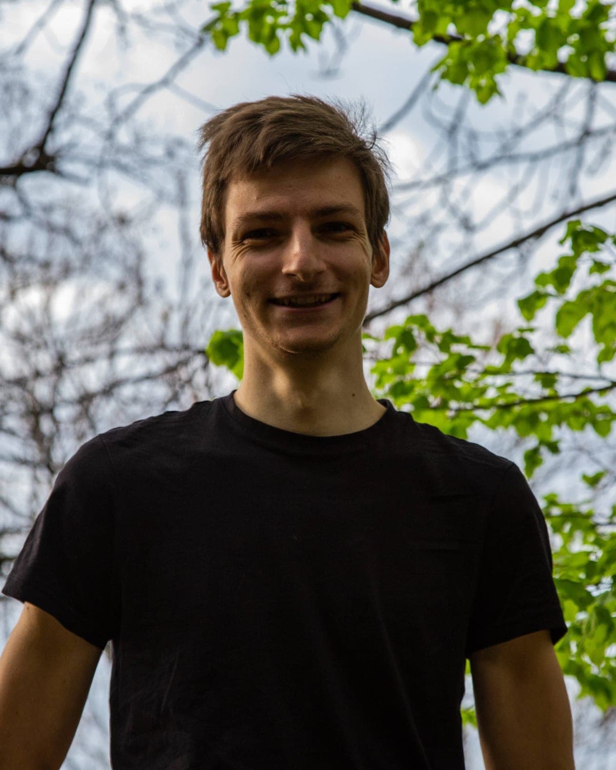 Barnabás, a Matek Barnával egyetemi matematika oktatója